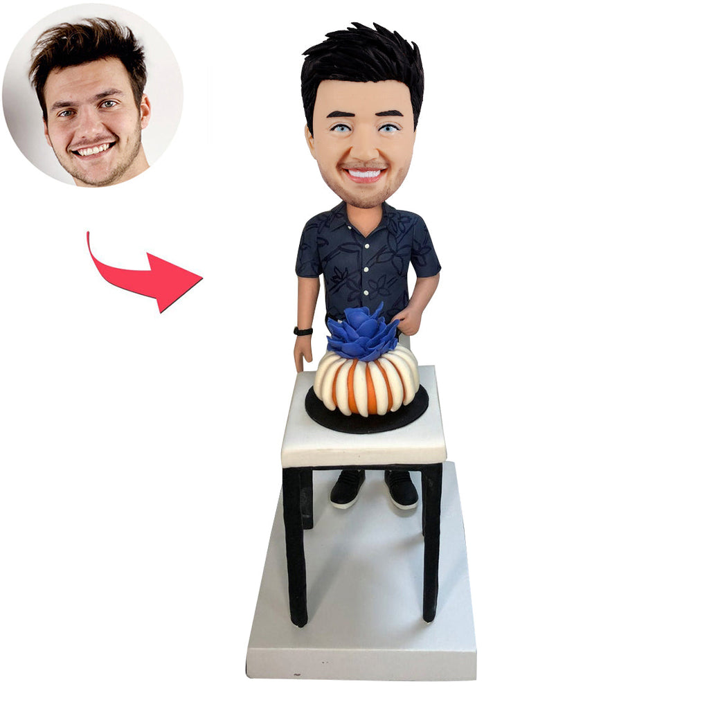 Custom Bobbleheads As Birthday Gifts